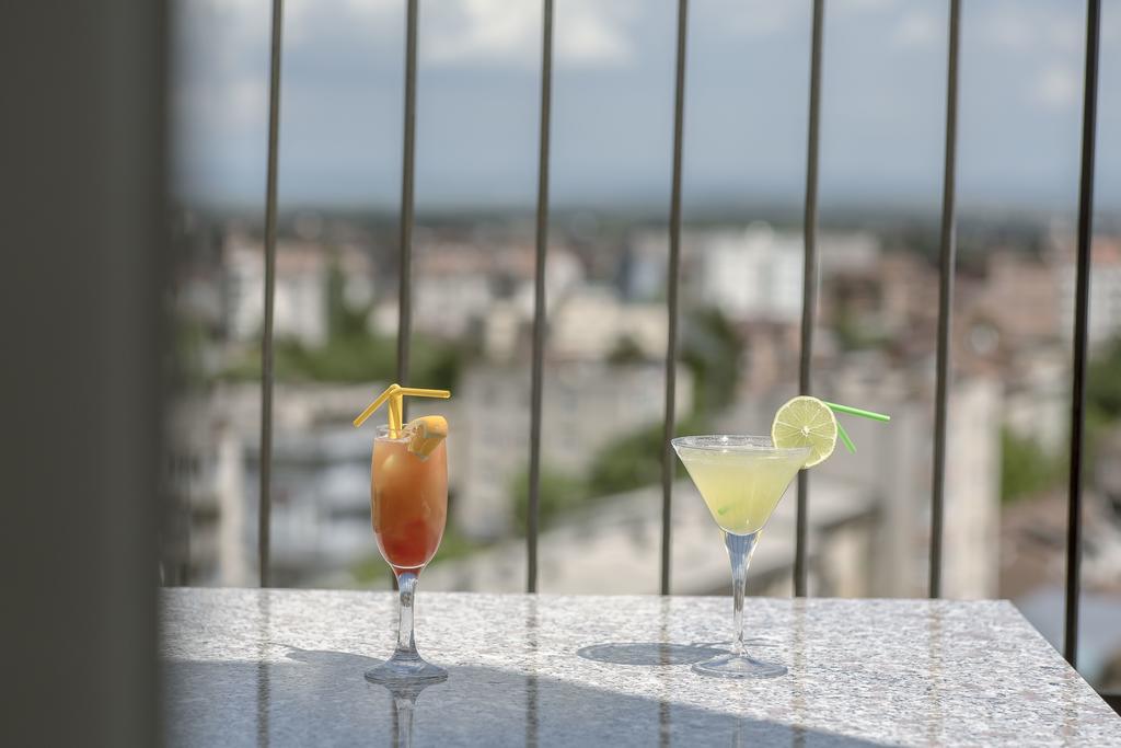 Hotel Semitronix Peja Kültér fotó
