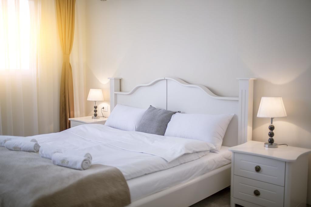 Hotel Semitronix Peja Kültér fotó