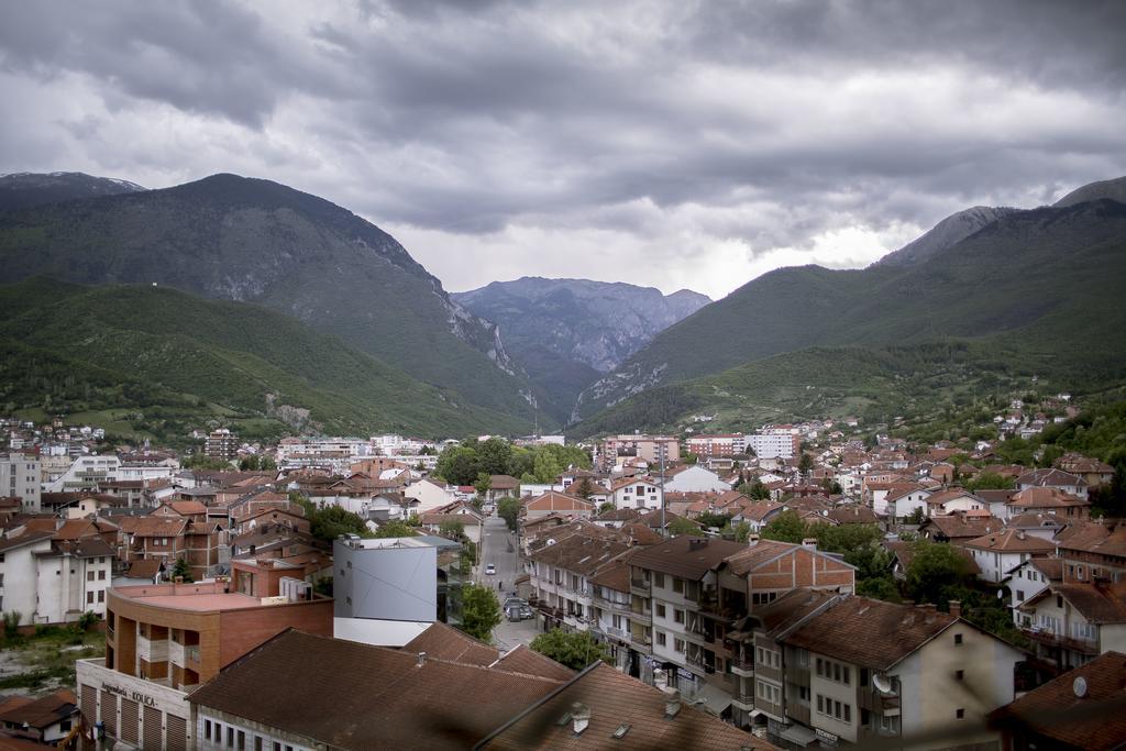 Hotel Semitronix Peja Kültér fotó