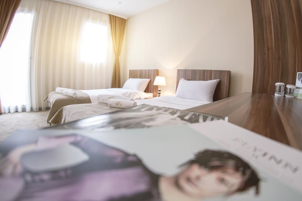Hotel Semitronix Peja Kültér fotó